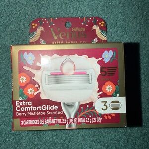 Gillette Venus Extra ComfortGlide Razor Cartridges - Berry Mistletoe Scent